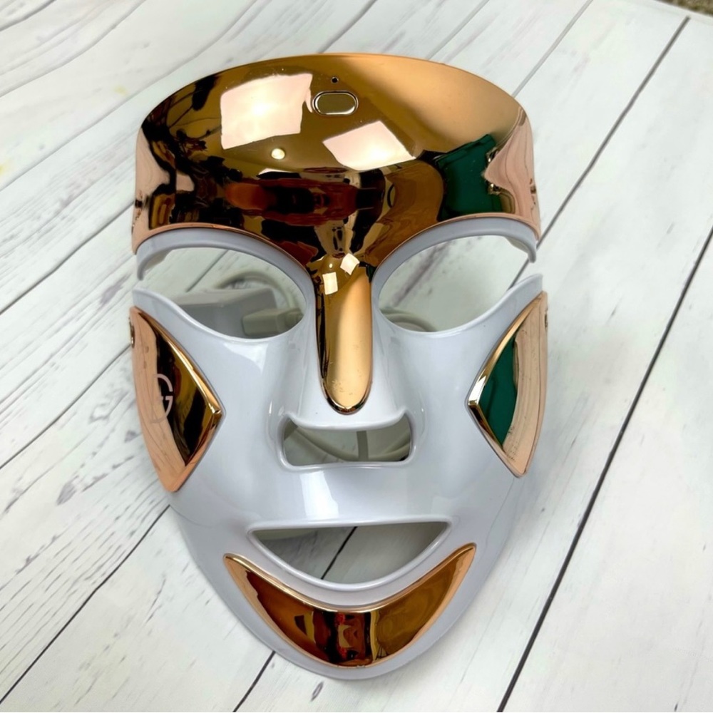 Dr Dennis Gross LED mask